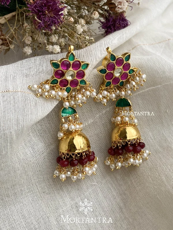 Cute Stud Earrings-Multicolor Gold Plated Jadau Kundan Earrings - ME989MB