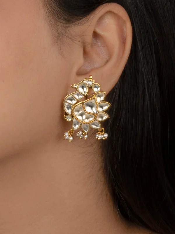 Stylish Stud Earrings-White Color Gold Plated Jadau Kundan Earrings - ME751Y