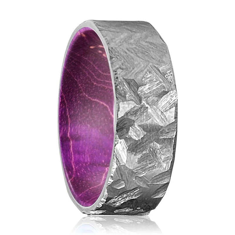 JAMBALI | Purple Wood, Silver Titanium Ring, Hammered, Flat