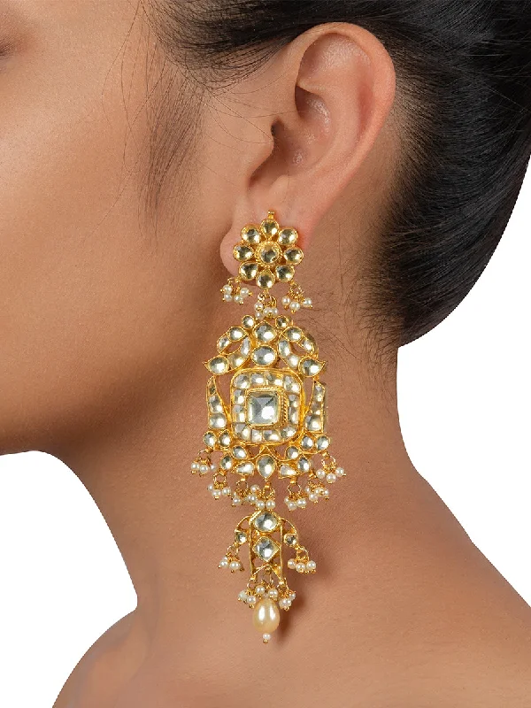 Geometric Dangle Earrings-White Color Gold Plated Jadau Kundan Earrings - ME311Y