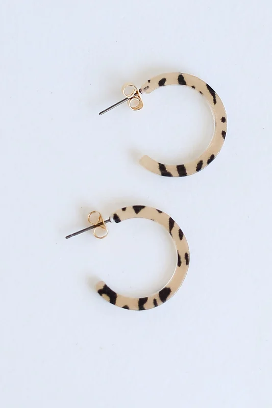 Chic Cuff Earrings-FINAL SALE - Lexi Acrylic Leopard Hoop Earrings