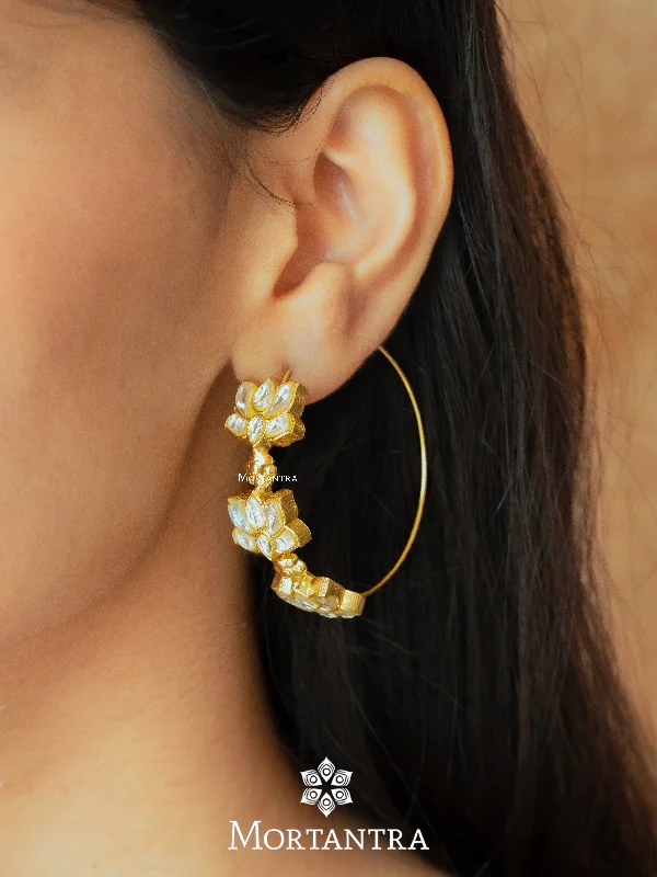 Luxury Diamond Earrings-White Color Gold Plated Thappa Jadau Kundan Earrings - TJ-E46W